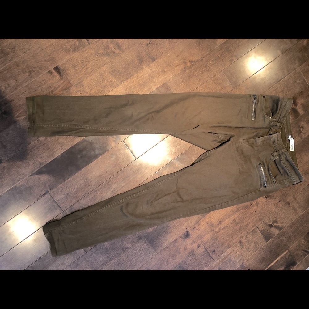 Green khaki jeans